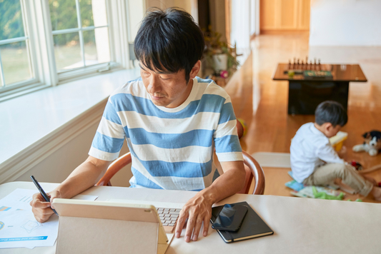 Mastering Remote Work and Fatherhood: 15 Essential Tips for Working Dads