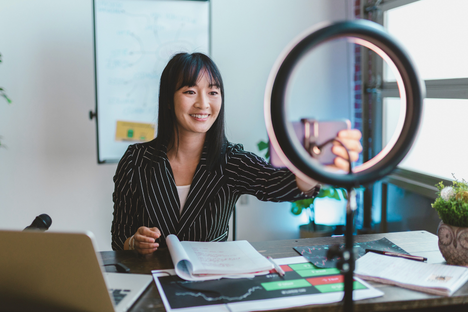 How to Set Up Your Home Office for Video Conferencing